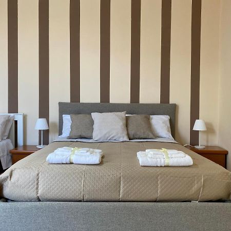Avolina'S Apartment เนเปิลส์ ภายนอก รูปภาพ