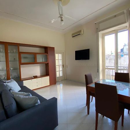 Avolina'S Apartment เนเปิลส์ ภายนอก รูปภาพ