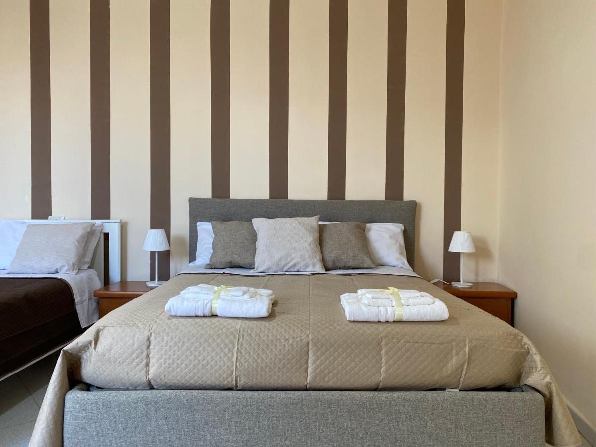 Avolina'S Apartment เนเปิลส์ ภายนอก รูปภาพ