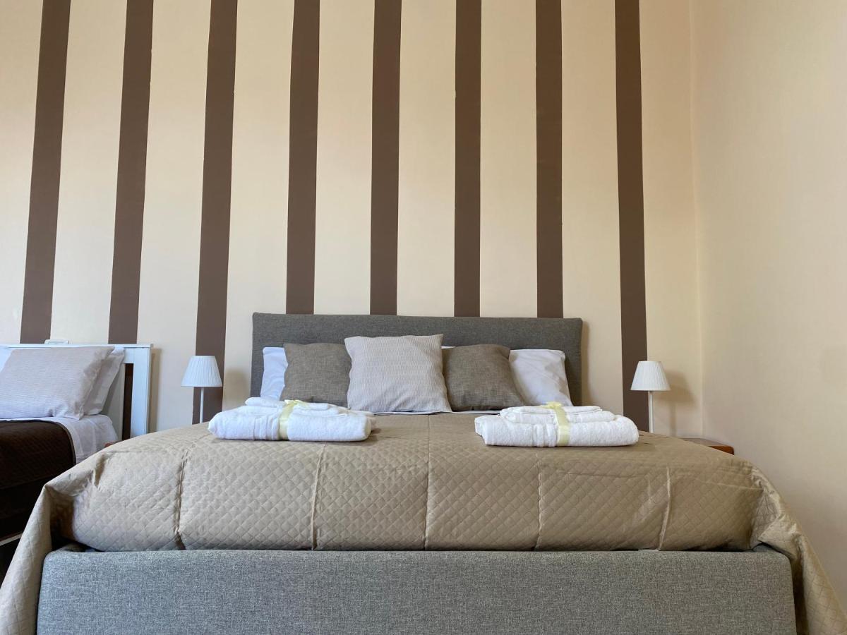 Avolina'S Apartment เนเปิลส์ ภายนอก รูปภาพ